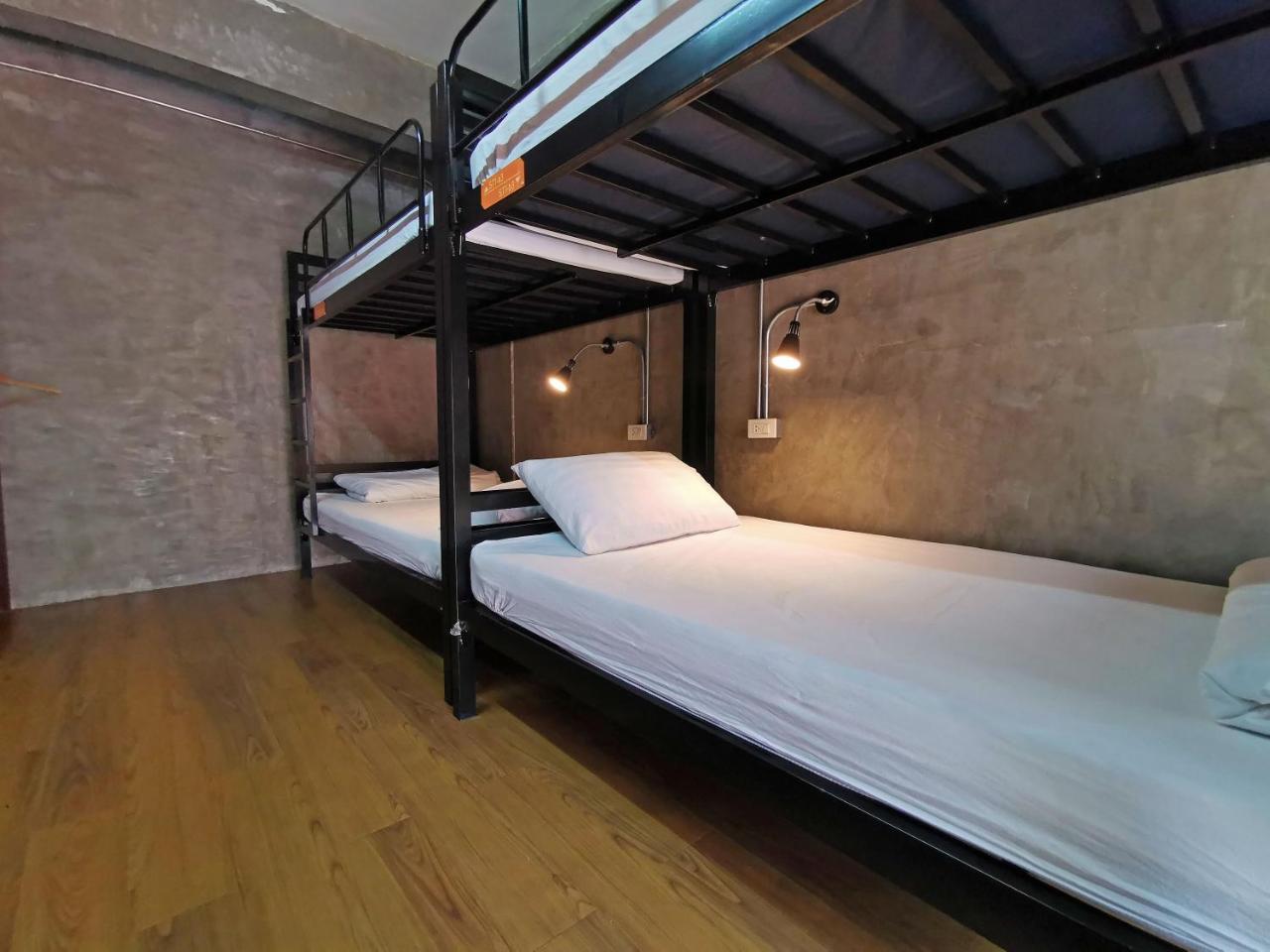 Urbanite Hostel Bangkok Eksteriør bilde